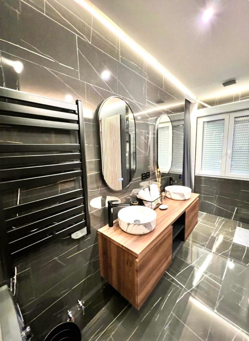 Luxury And Elegant Apartment Madrid Exterior foto